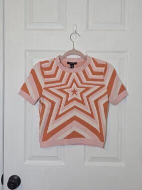 Forever 21 Pink and Orange Chevron Star Short Sleeve Knit Sweater Crop Top M